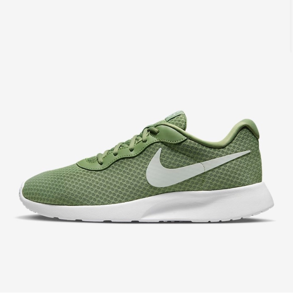 Nike Tanjun EasyOn FlyEase Shoes NWT Men’s sz 14